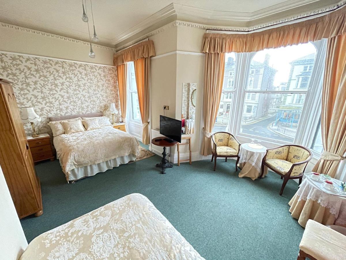 White Court Llandudno Bed and Breakfast Εξωτερικό φωτογραφία