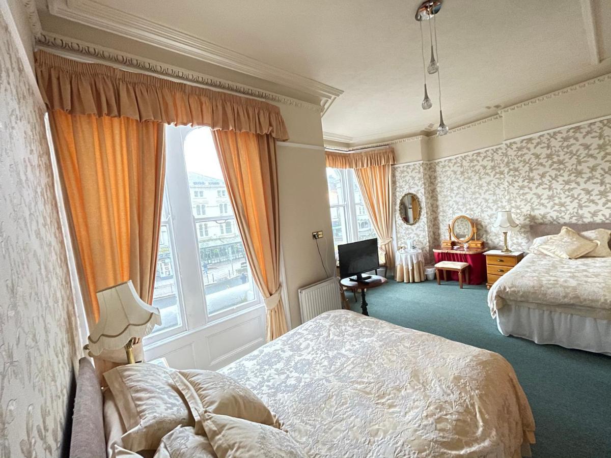 White Court Llandudno Bed and Breakfast Εξωτερικό φωτογραφία